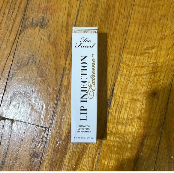 Too Faced Gold Lip Injection Gloss Shine NEW - Picture 4 of 4
